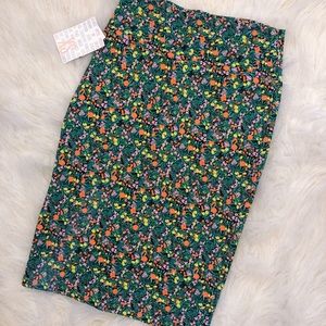 XS LuLuRoe floral print pencil Cassie Skirt NWT